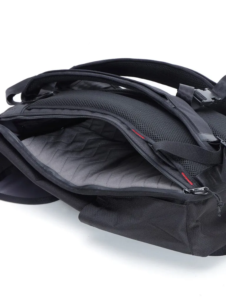 Chrome Industries Corbet 24L Pack