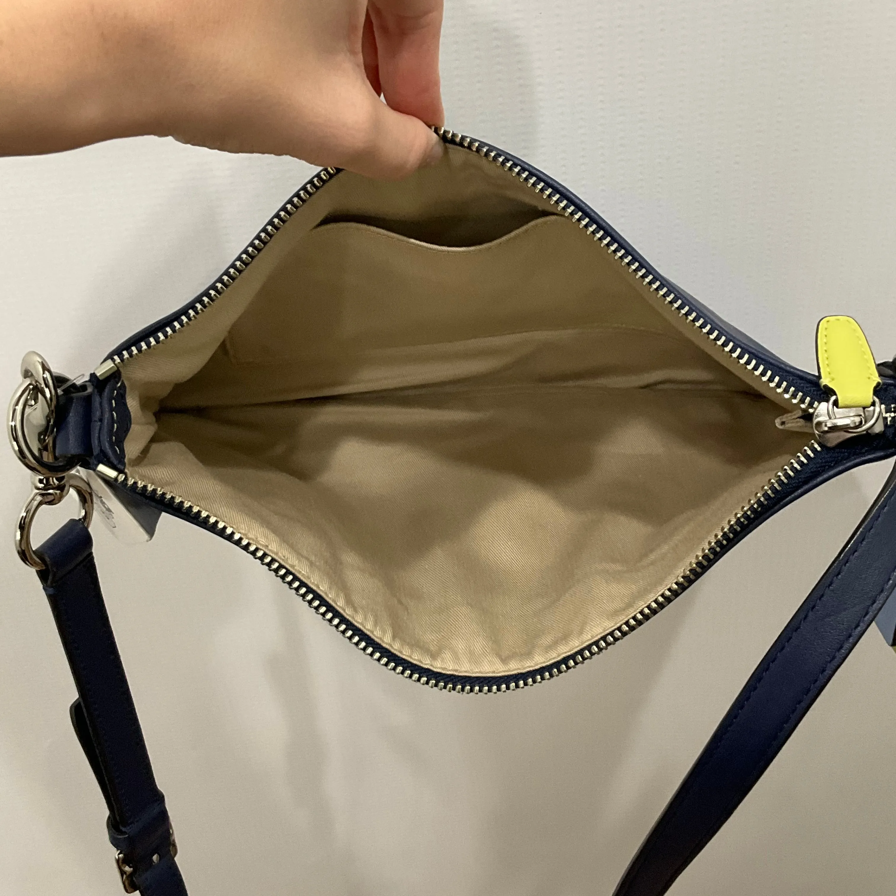 Crossbody Designer Coach, Size Small