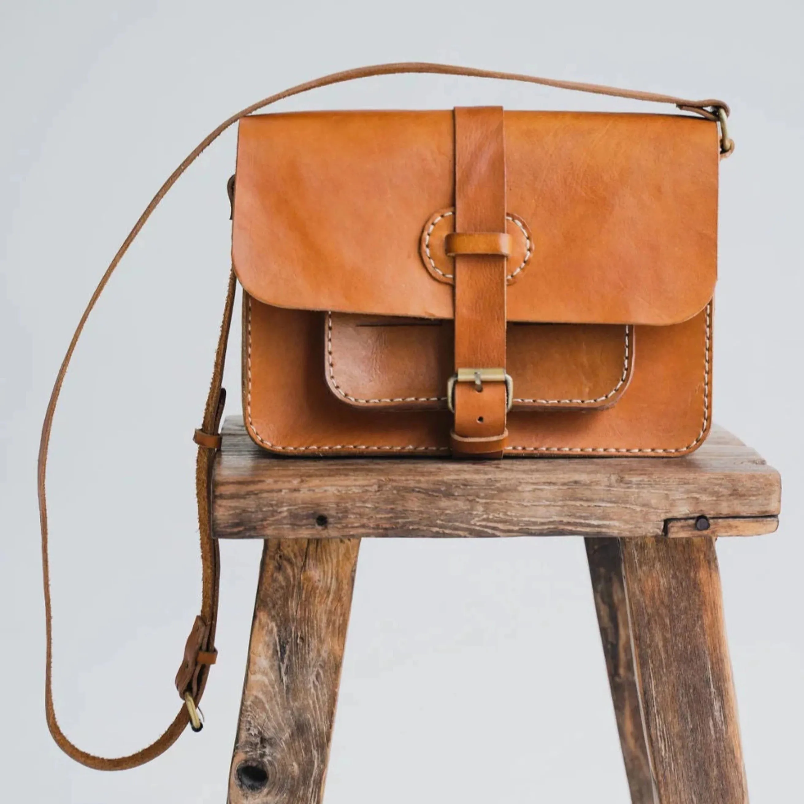 Rising Sun Leather Satchel - Vintage Tan