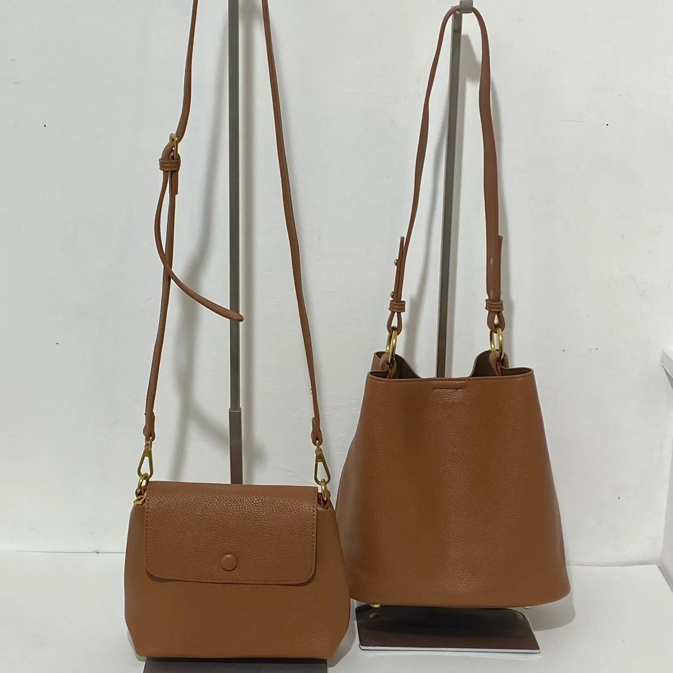 Vegan Leather Handbag - Camel